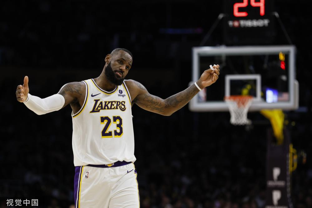 相比之下 相比之下