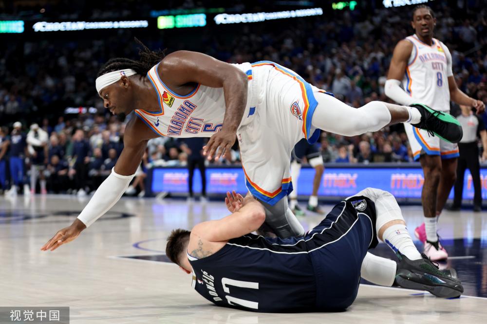 女队迎战福 女队迎战福