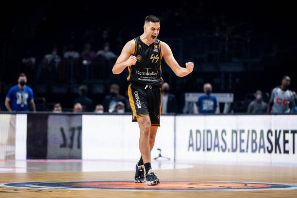 下赛季5名 下赛季5名